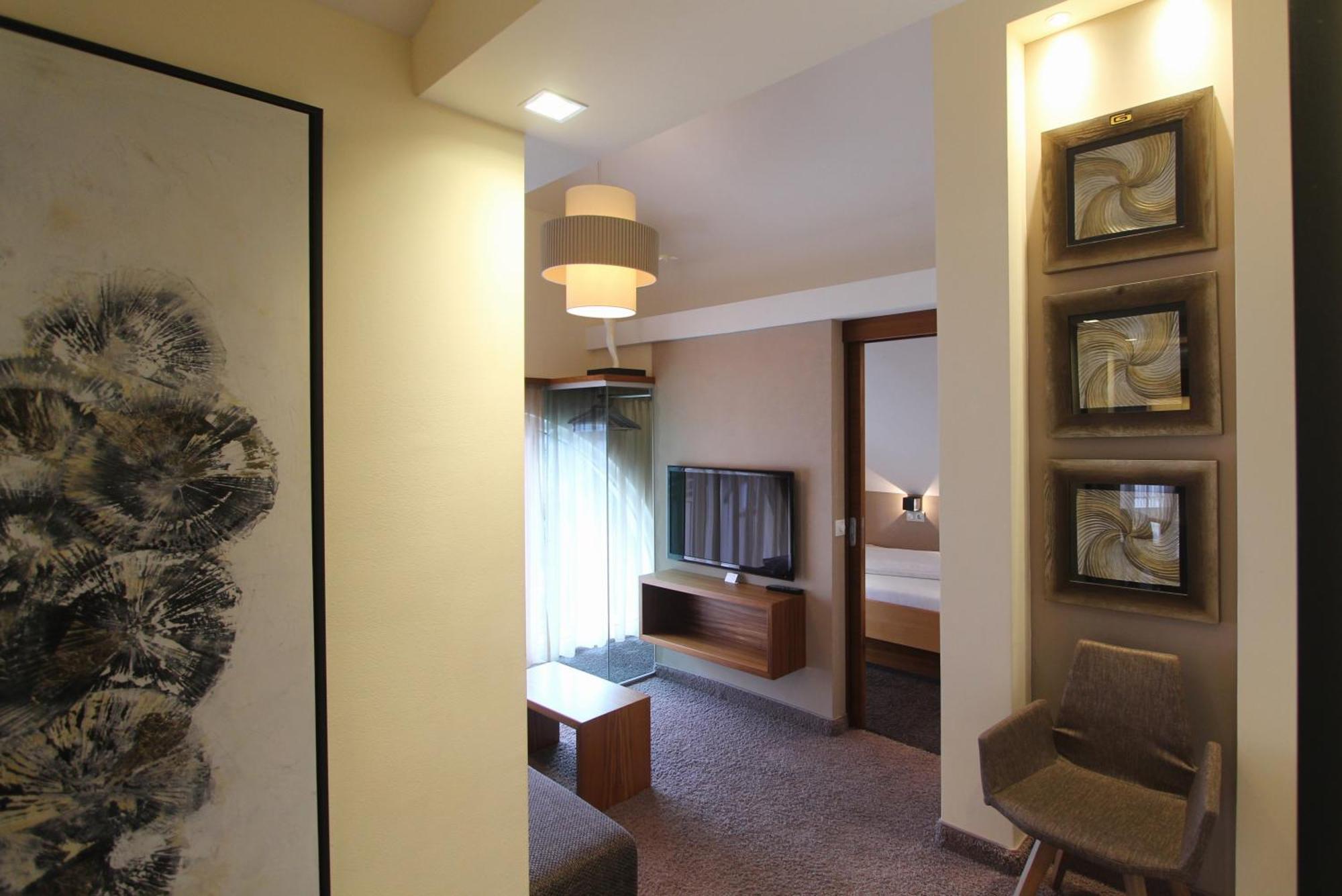 Grütter Luxury Apartments Ischgl Habitación foto